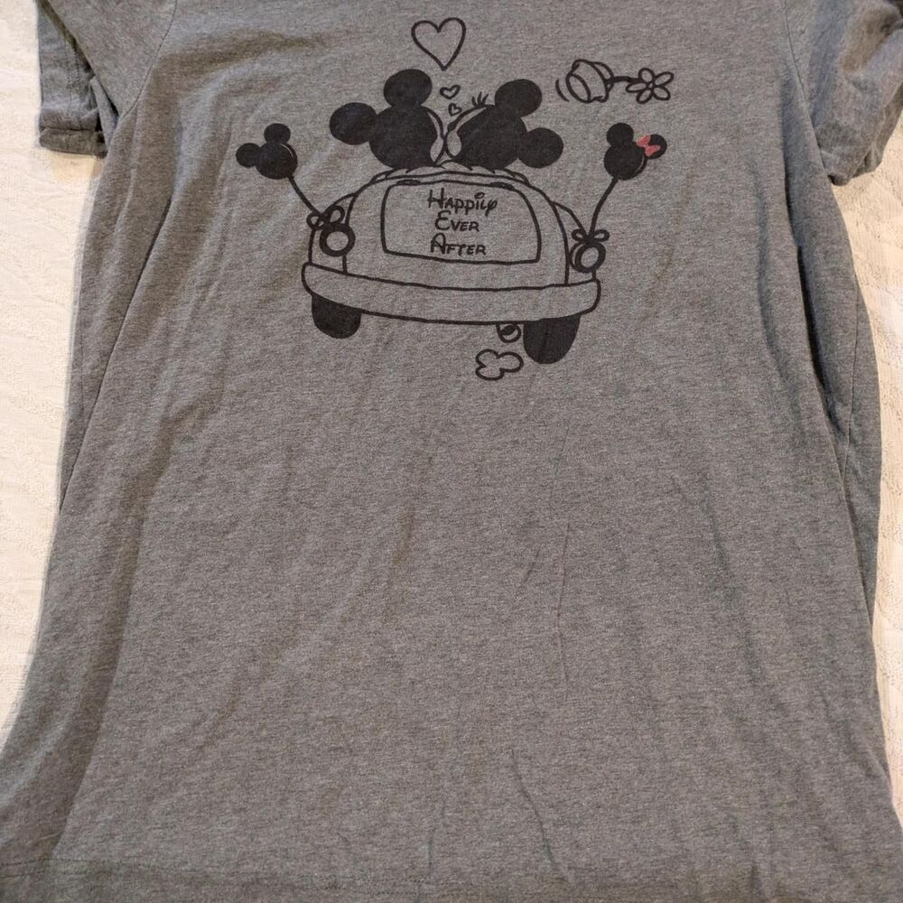 Disney Men's Grey T-shirt